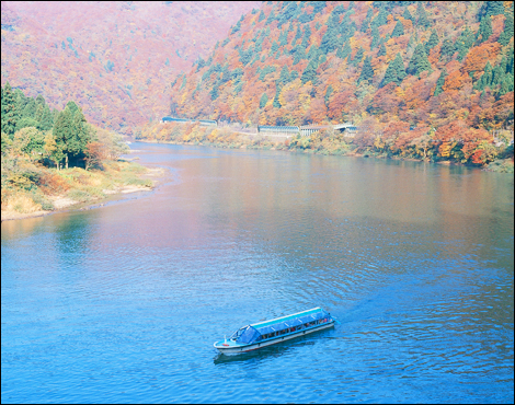 Mogami River Boat Ride